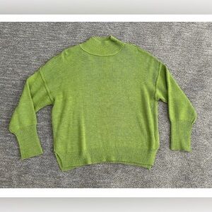 La Miel Lime Green Sweater Size S/M EUC